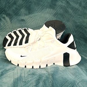 NEW Nike Metcon Men’s Sneaker Shoe Size 12  CT3886-100